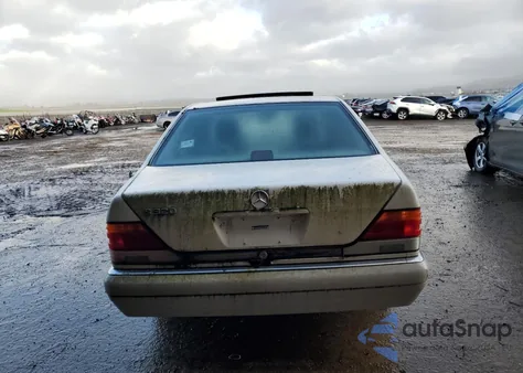 1996 Mercedes-Benz S 320W z USA, uszkodzony, nr VIN WDBGA32EXTA286877
